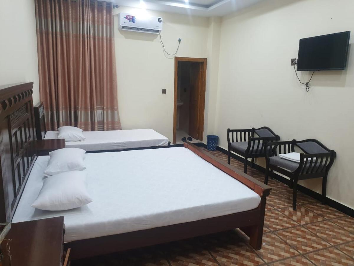Dream Night Hotel Islamabad Extérieur photo